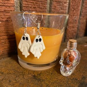 🔥SALE🔥2/$20 Halloween Ghost Earrings W/ .925 Sterling Silver Earring Wires
